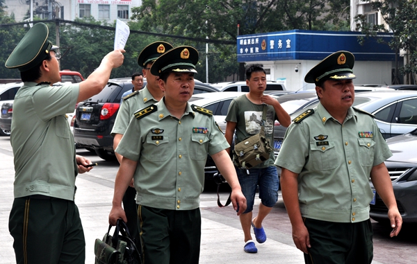 駐馬店消防支隊(duì)曝光58家存在火災(zāi)隱患的單位場(chǎng)所  開出一批消防大罰單
