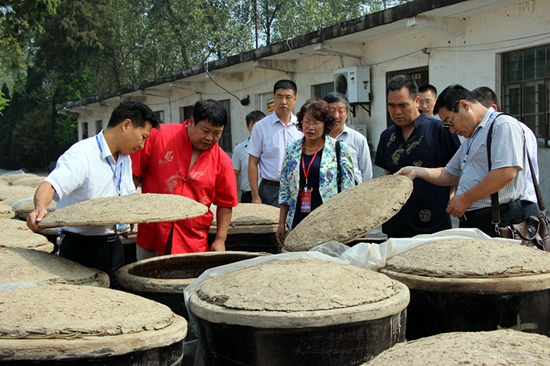 王勿橋醋“農(nóng)洽會”上引來山西客