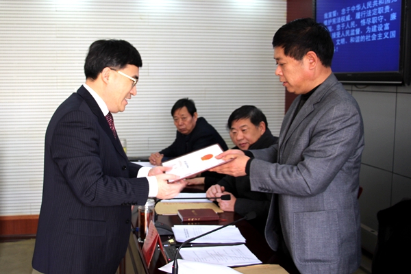 驛城區(qū)人大審議通過畢啟民為驛城區(qū)副區(qū)長(zhǎng)、代理區(qū)長(zhǎng)