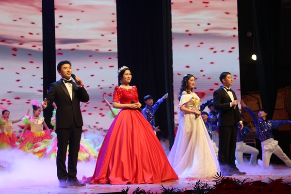 駐馬店2017年春節(jié)團(tuán)拜會精彩上演