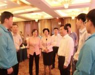 駐馬店廣視融媒新聞客戶端上線啟動儀式結(jié)束后，駐馬店市委常委,宣傳部長戚存杰，駐馬店市政府副市長馮玉梅等領(lǐng)導(dǎo)同志親切接見廣視融媒新聞客戶端部分工作人員，對新聞客戶端工作人員的工作給予充分肯定，并對今后的工作寄于厚望！