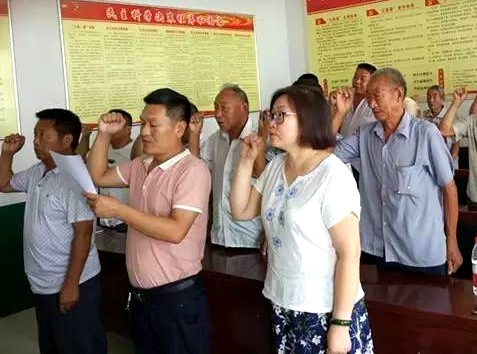 名相故里的第一書(shū)記究竟好在哪？