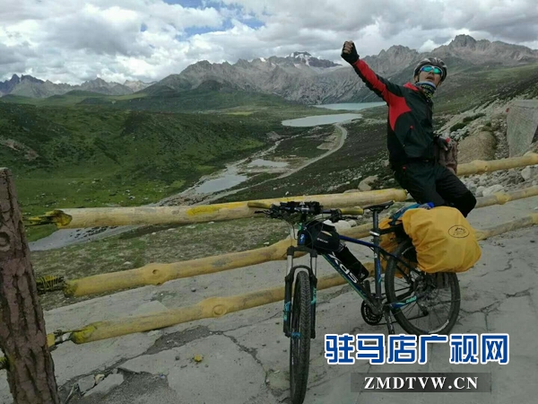 體育場(chǎng)上的運(yùn)動(dòng)達(dá)人王祥