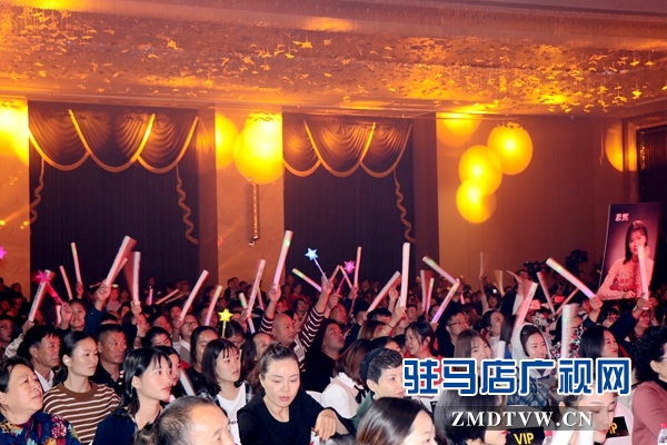 FM102.4星級(jí)主播演唱會(huì)暨大型聽友見面會(huì)成功舉行