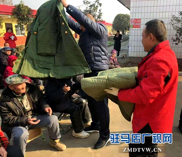 愛心企業(yè)捐助敬老院 傳遞溫暖回報(bào)社會(huì)