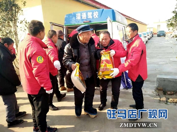 愛心企業(yè)捐助敬老院 傳遞溫暖回報(bào)社會(huì)