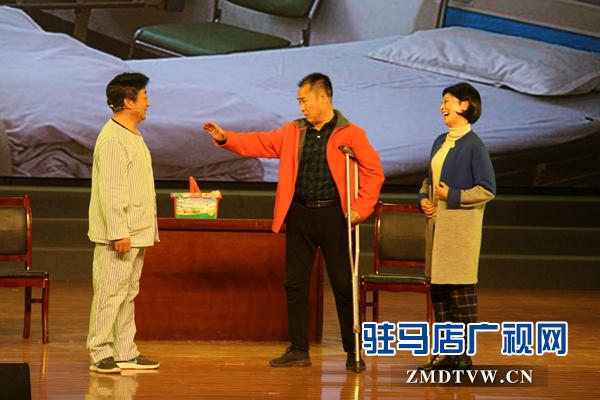 駐馬店市殘聯(lián)舉行改革開放40年暨殘聯(lián)成立30年慶?；顒? width=