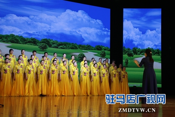 “不忘初心 立德樹人”2019駐馬店市教育局新春團(tuán)拜會(huì)舉行