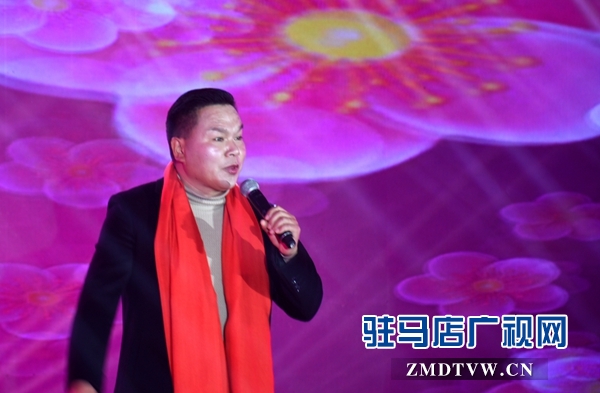 正陽縣舉辦“粒?；ㄉ悖瑵鉂夤枢l(xiāng)情”主題元宵節(jié)晚會