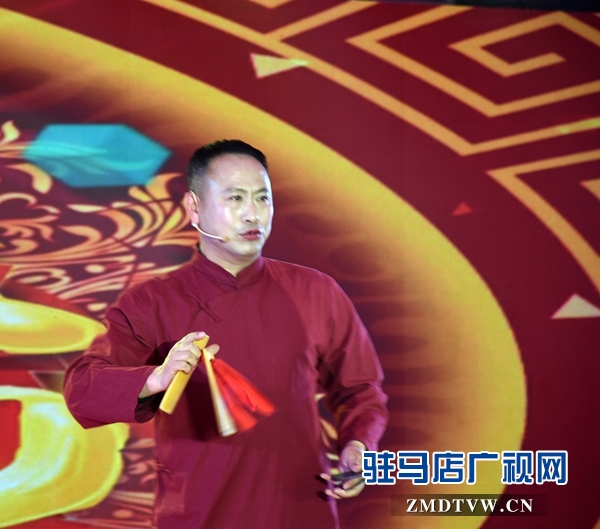 正陽縣舉辦“粒?；ㄉ?，濃濃故鄉(xiāng)情”主題元宵節(jié)晚會