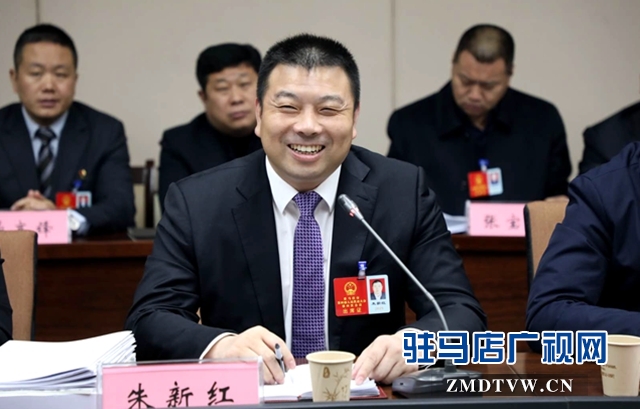 參加駐馬店兩會的上蔡代表團(tuán)舉行鄉(xiāng)土人才座談會
