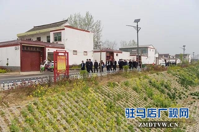  “四議兩公開”工作法集中采訪團到上蔡縣調(diào)研 