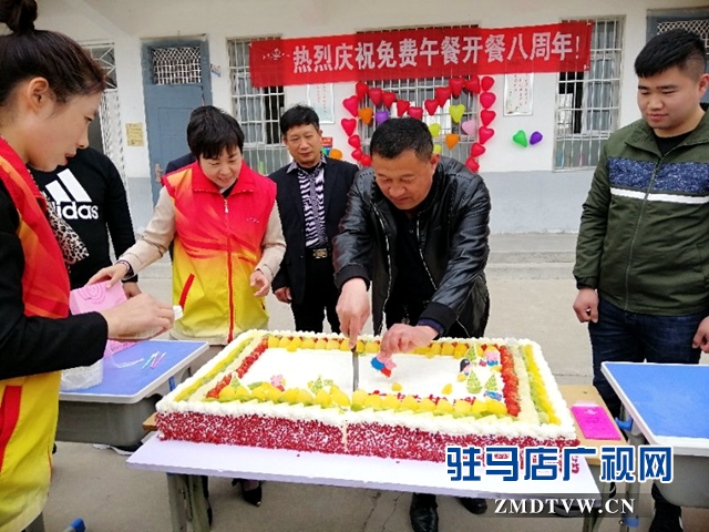 駐馬店6000多名農村學生吃上“免費午餐”