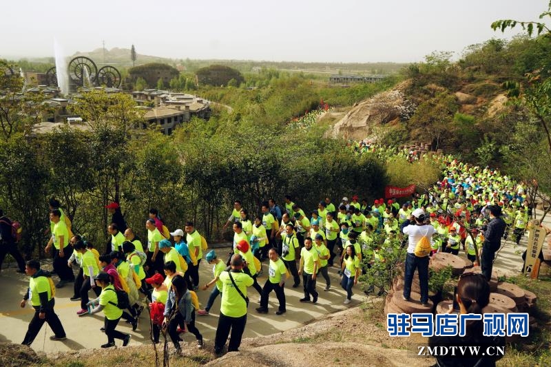 2019中國(guó)山地馬拉松嵖岈山站 13萬(wàn)獎(jiǎng)金等你來(lái)拿