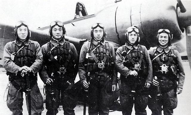 日空軍少佐成八路軍俘虜后，先是修復(fù)46架戰(zhàn)機(jī)，之后貢獻(xiàn)令人欽佩 