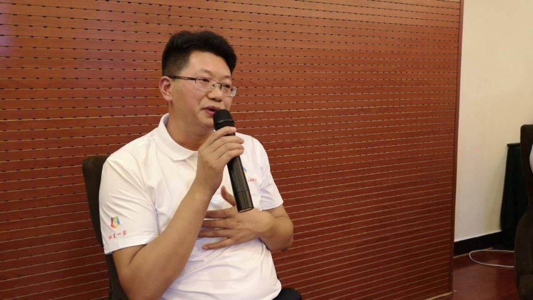 駐馬店市企業(yè)家協(xié)會第11組二季度商務(wù)聯(lián)誼及黨建學(xué)習(xí)活動圓滿成功
