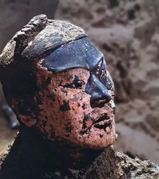 1974年的兵馬俑復(fù)活事件是真是假？兵馬俑真的是用活人燒出來的嗎 