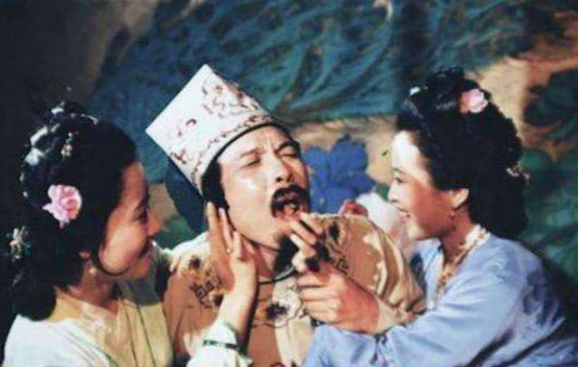 紅樓夢(mèng)頭號(hào)猥瑣男，被發(fā)配邊疆，是這3件事惹的禍