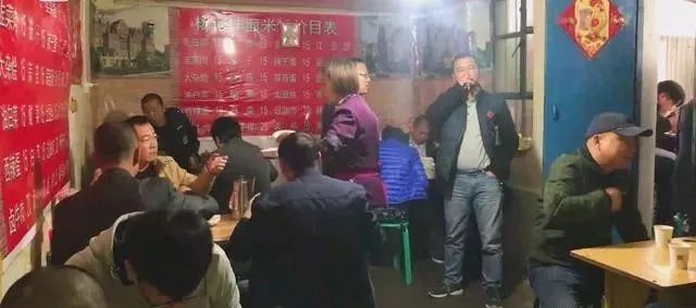 深夜食堂：攢勁弟弟帶你吃！烏魯木齊十大經(jīng)典拌面館，咱新疆人就好這口... 