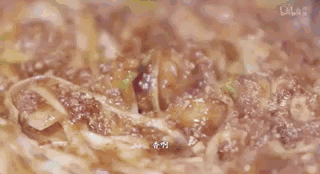 B站9.2分神作歸來(lái)，《人生一串》第二季：用最狂野的鏡頭，記錄最真實(shí)的人間百態(tài) 