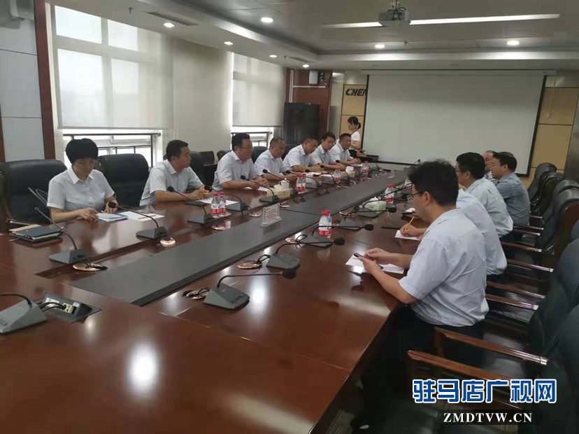 中原銀行駐馬店分行黨委書記、行長萬三華實(shí)地拜訪昊華駿化集團(tuán)有限公司