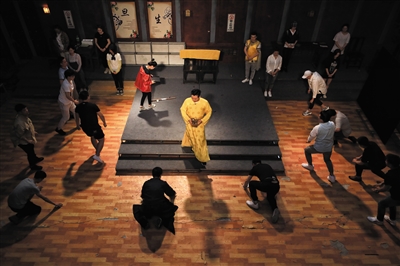 土生土長(zhǎng)的北京曲劇，還有誰(shuí)在唱？ 