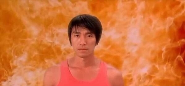 周星馳：表面是個(gè)搞笑明星，背地里卻是......