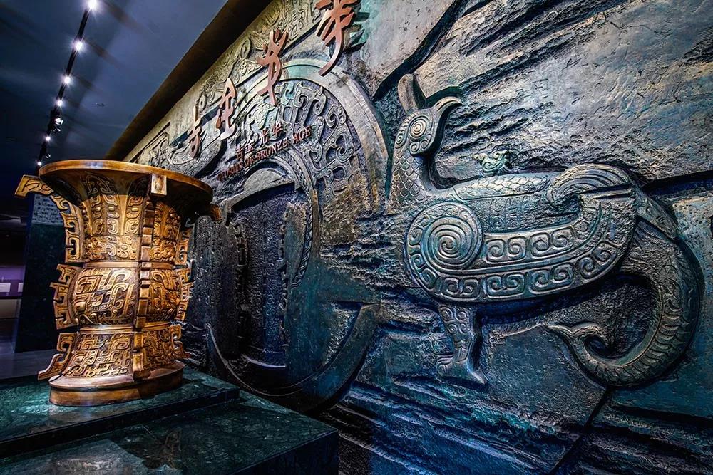 山西青銅博物館開館 | 2000余件國之重器從遠(yuǎn)古睡夢中醒來，青銅變王者 
