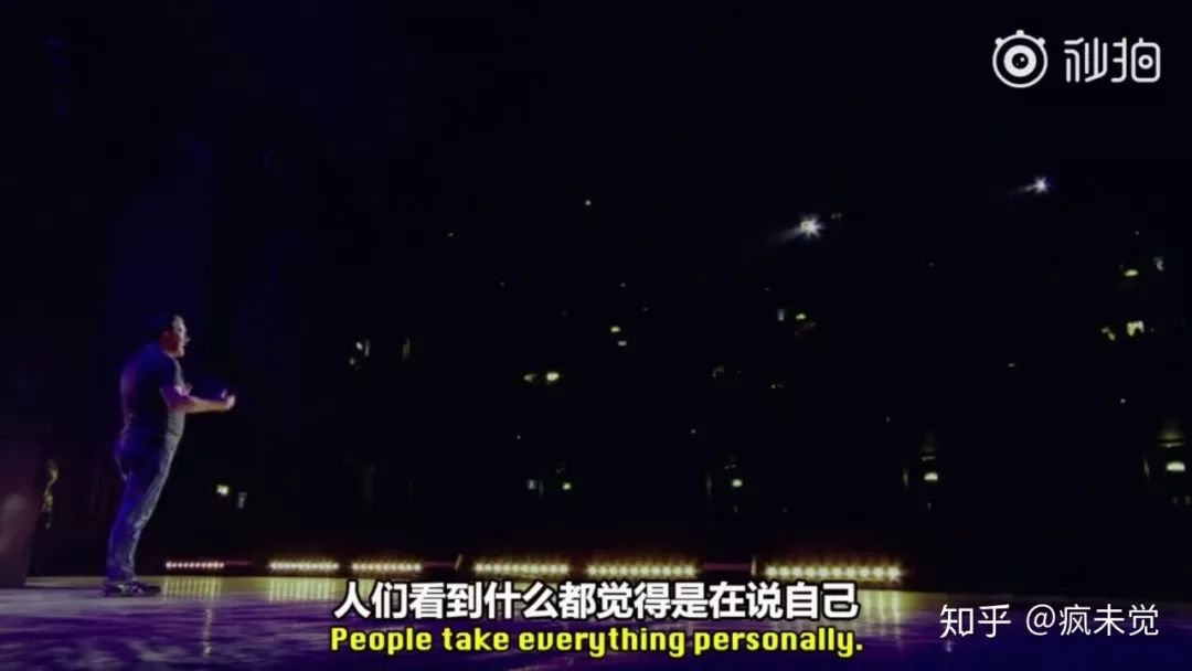 如何從科學(xué)的角度解釋“杠精”與自戀？