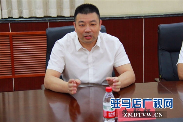 駐馬店市企業(yè)擁軍優(yōu)屬協(xié)會會長、青商會會長、鵬宇集團創(chuàng)始人總裁朱新紅率隊開展八一建軍節(jié)慰問活動