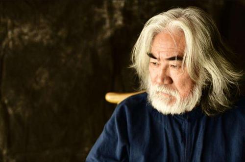 張紀(jì)中談武俠?。簞e熱衷男歡女愛(ài)，要體現(xiàn)武俠精神 
