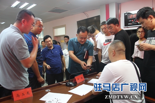 駐馬店市直機關(guān)趣味運動會擬于8月28日在市體育學(xué)校開幕