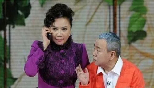 她是中國(guó)的毒舌鼻祖，一千多年前就用freestyle把地主老財(cái)懟了 