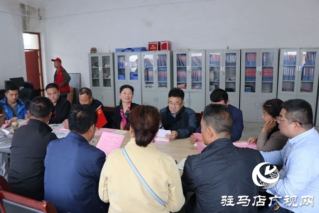 駐馬店廣播電視臺開展“不忘初心、牢記使命黨員”志愿者活動
