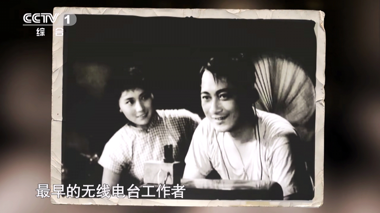 胡歌劉濤再度合作，共同致敬“永不消逝”的英雄 | 故事里有這樣的中國 