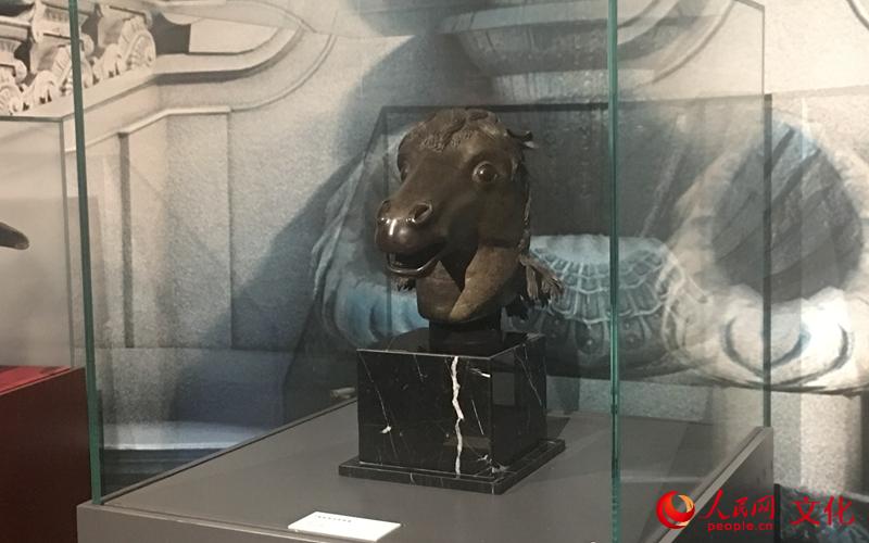 今天，圓明園流失文物馬首銅像回家