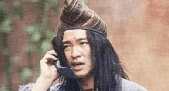 周星馳罕見幕后照，最后一張是星爺?shù)娜松鷰p峰 