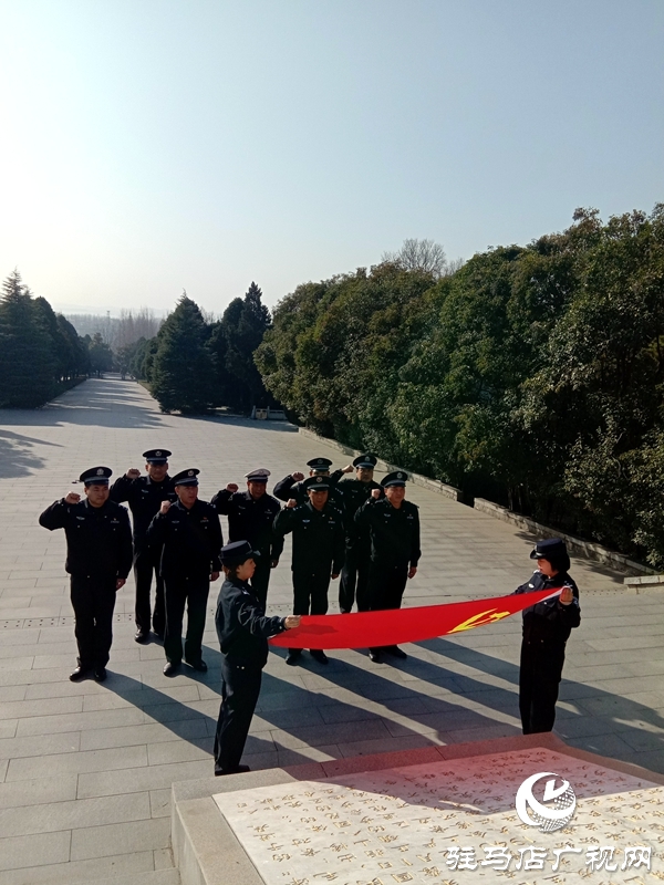 雪松派出所赴竹溝開展主題教育活動