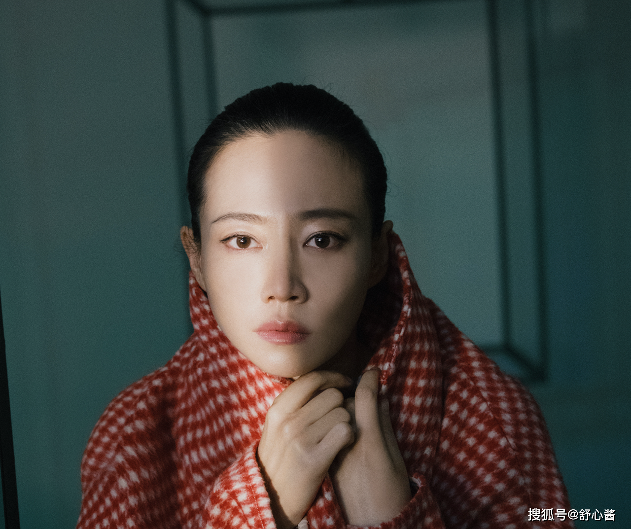 兩大重要角色都不露臉？黃渤這部新片，戳痛了中國式婚戀眾生相！ 