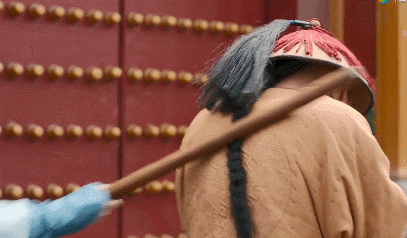 都2020年了，這種辣眼劇怎么還沒(méi)滅絕 