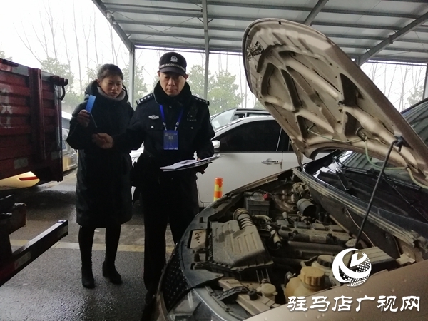 年底新車上牌扎堆 車管所便民服務助力