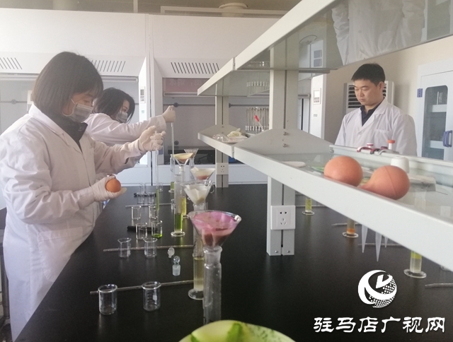加大農(nóng)產(chǎn)品質(zhì)量安全檢測  確保春節(jié)期間消費(fèi)安全