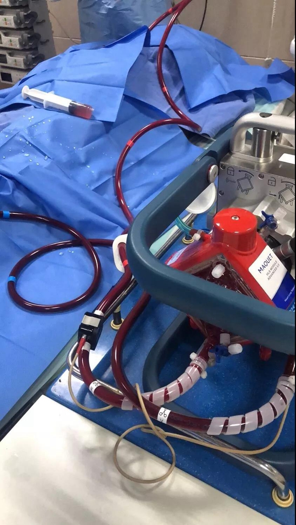 確診554例！今日10時起，武漢機場火車站離漢通道關閉！全市公交地鐵等停運！