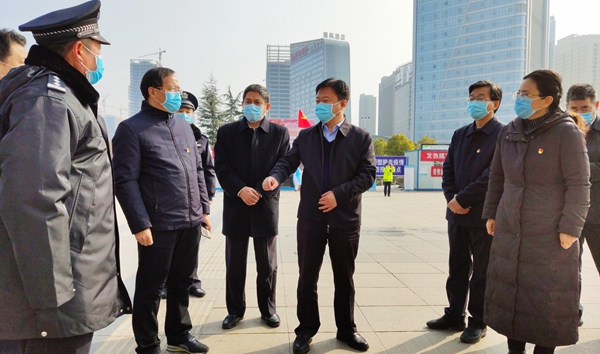 陳星到城鄉(xiāng)一體化示范區(qū)看望慰問一線工作人員 督導疫情防控工作