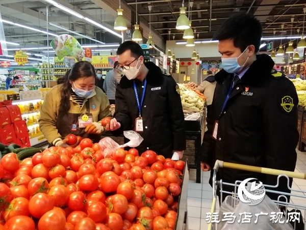 90后執(zhí)法隊(duì)：因?yàn)槟贻p，所以擔(dān)當(dāng)；因?yàn)樨?zé)任，所以奉獻(xiàn)