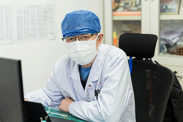 新冠肺炎遇上流感季，該如何區(qū)分？