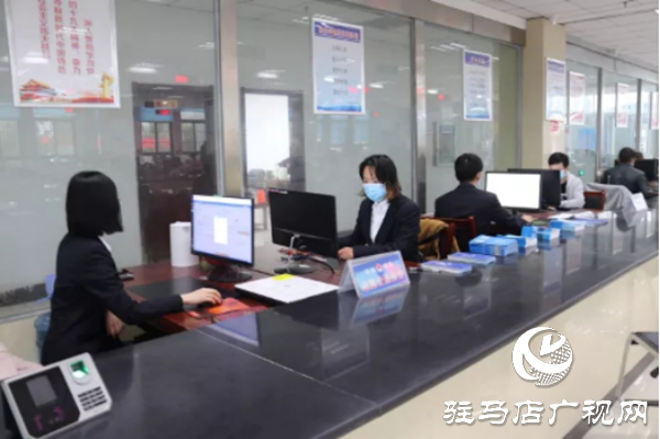 汝南縣公共法律服務(wù)中心開展“防范疫情，法治同行”法治宣傳活動(dòng)