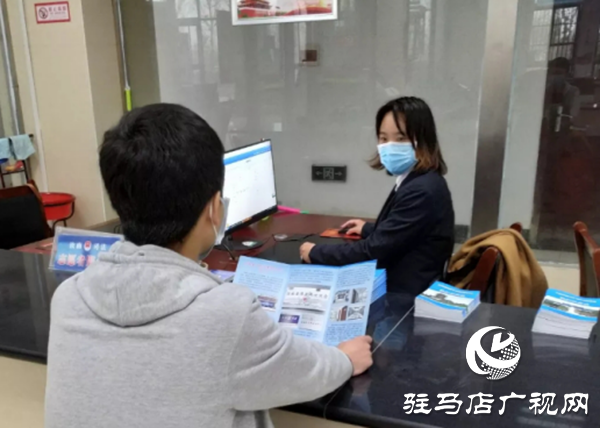 汝南縣公共法律服務(wù)中心開展“防范疫情，法治同行”法治宣傳活動(dòng)