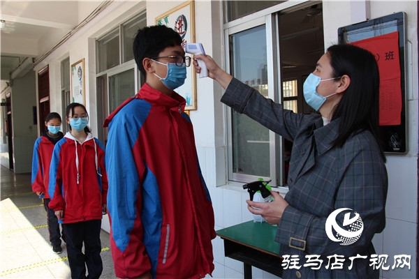 春暖花開，迎你歸來，駐馬店八中開學了！