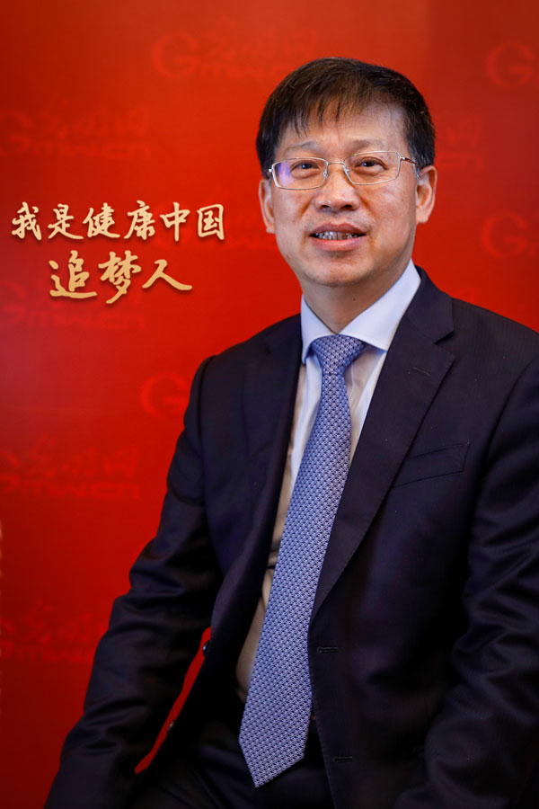 裘云慶:沉淀移植精神 讓醫(yī)療更有溫度